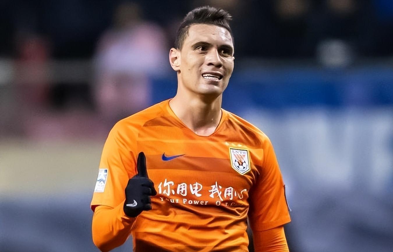 皇冠体育赛事集团-意外！张修维是从成都足坛走出来的球星，为何从来没想过回蓉城